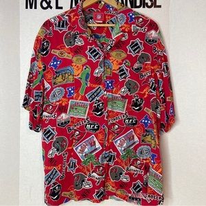 NFL Shirt Men's XL VTG Hawaiian Style 100% Rayon Button Up Tampa Bay Buccaneers